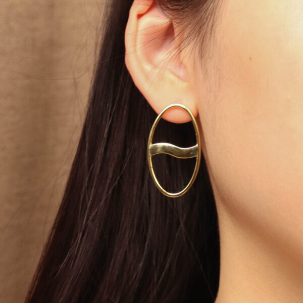 Chril April 925 sterling silver wave gold plated minimalist Geometric waves dainty oval earrings - Image 4