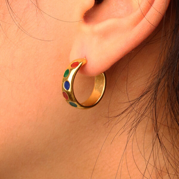 Chris April pvd 18k gold plated stainless steel colorful enamel c shape hoop earring - Image 4