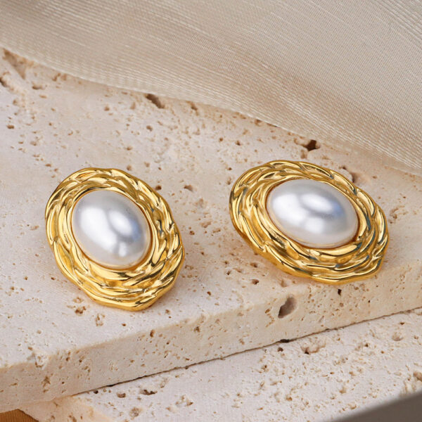 Chris April 316L stainless steel imitation pearl minimalistic lady fashion statement earrings 2023 - Image 5