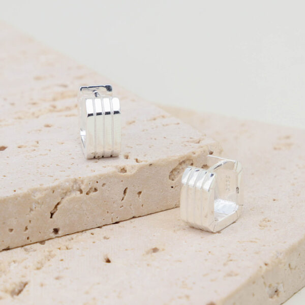 Chris April gold plate 925 sterling silver square block huggie hoops earring - Image 4