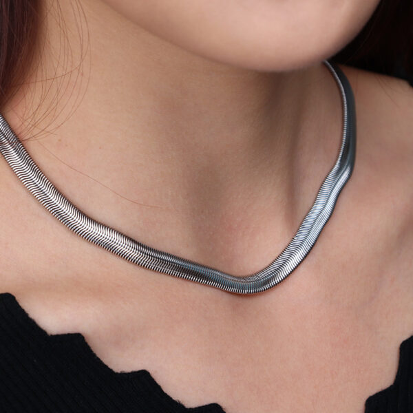 Chris April 316L stainless steel men women jewelry 8mm reversible herringbone necklace silver necklace - Image 3