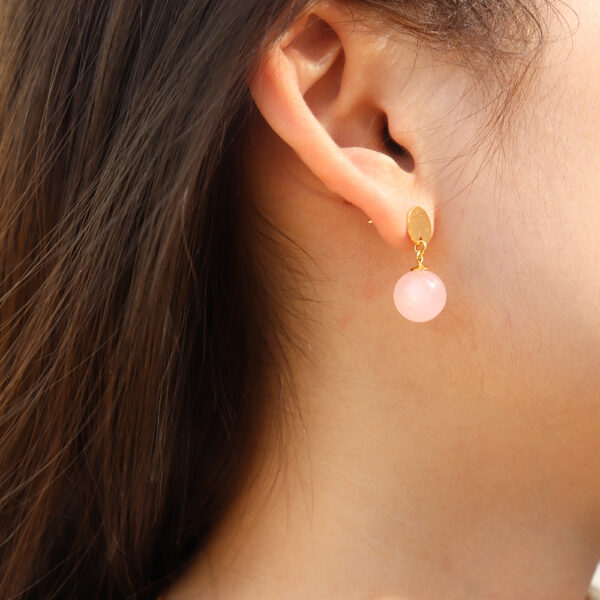 Chris April trendy in stock 925 sterling silver gold plated Minimalist glossy  rose quartz stud earring - Image 4