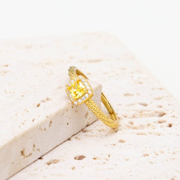 Chris April silver plated 925 sterling silver yellow diamond zircon cushion zircon ring - Image 5