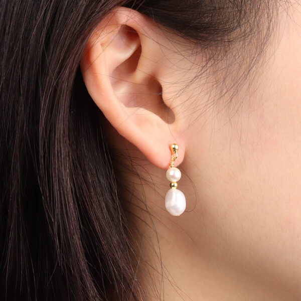 Chris April vintage 925 sterling silver gold plated cultured baroque pearl droop earring - Image 4