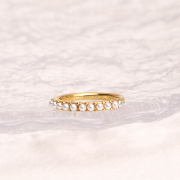 Chris April in stock 316L stainless steel PVD gold plating little pearl pinky finger thin ring - Image 4