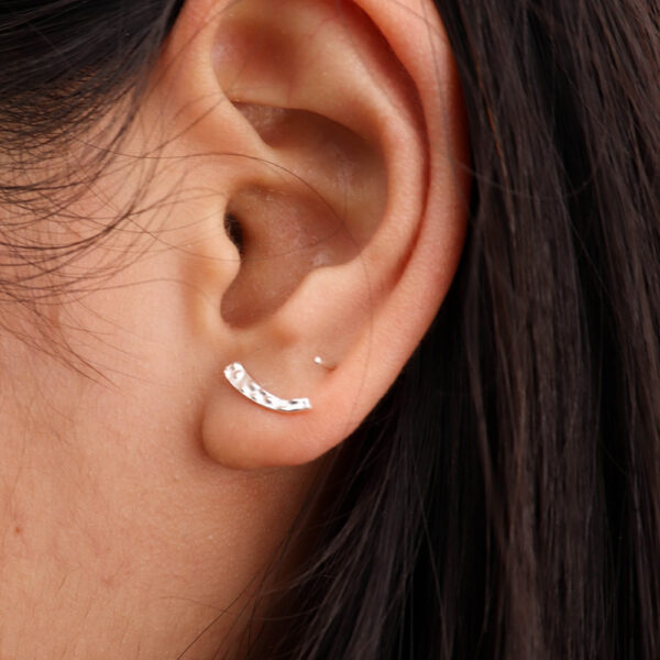 Chris April Vintage 925 sterling silver minimalist screw ear back organic shape smile earring stud - Image 4