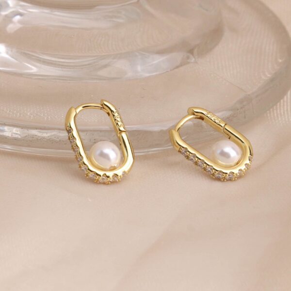 Chris April gold plating 925 sterling silver custom gold vermeil imitation pearl beads gold hoop earrings - Image 4