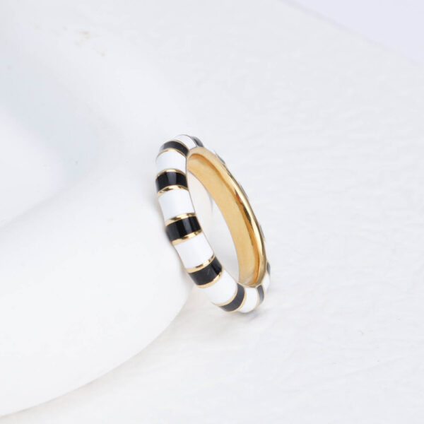 Chris April in stock waterproof 316L stainless steel PVD gold plated white and black enamel zebra color band rings - Image 4