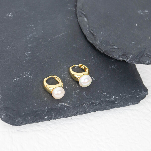 Chris April vintage 925 sterling silver gold plated cultured bun shape pearl hoop earrings - Image 3