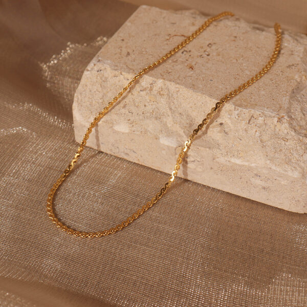 Chris April fashion jewelry in Stock PVD gold plated 316L stainless steel waterproof infinity S chain necklace - Image 4