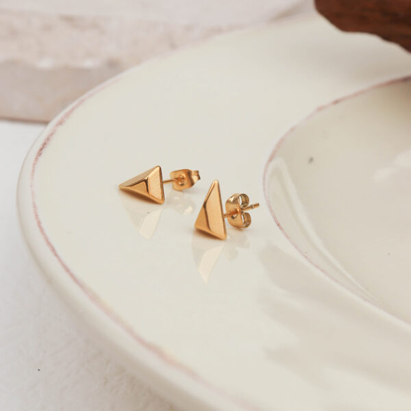 Chris April 316L Stainless Steel minimalist geometric pyramid shape stud earrings - Image 4