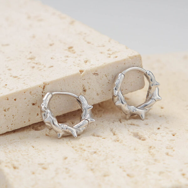 Chris April gold plate 925 sterling silver organic texture bumpy corner hoops earring - Image 4