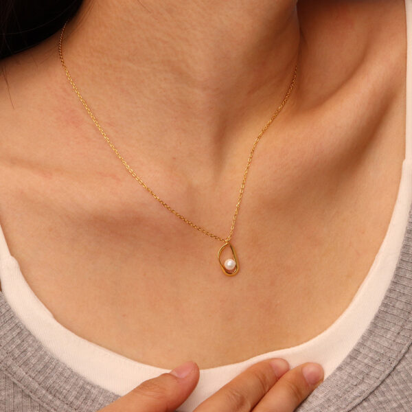 Chris April in stock 925 sterling silver gold plated shell pearls organic shape drop pendant charm necklaces - Image 3