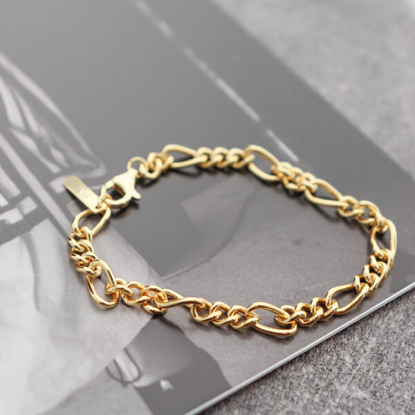 Chris April In stock 925 sterling silver simple gold plated figaro chain bracelet for women - Image 4