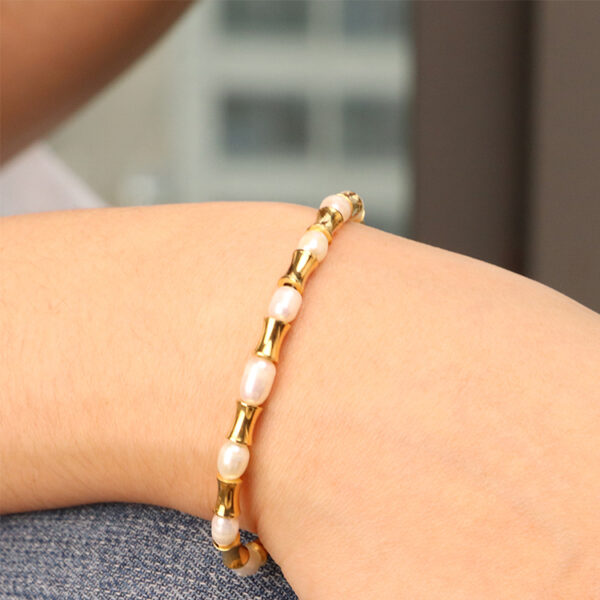 Chris April 316L stainless steel natural freshwater pearls funnel beads chain bracelet - Image 5