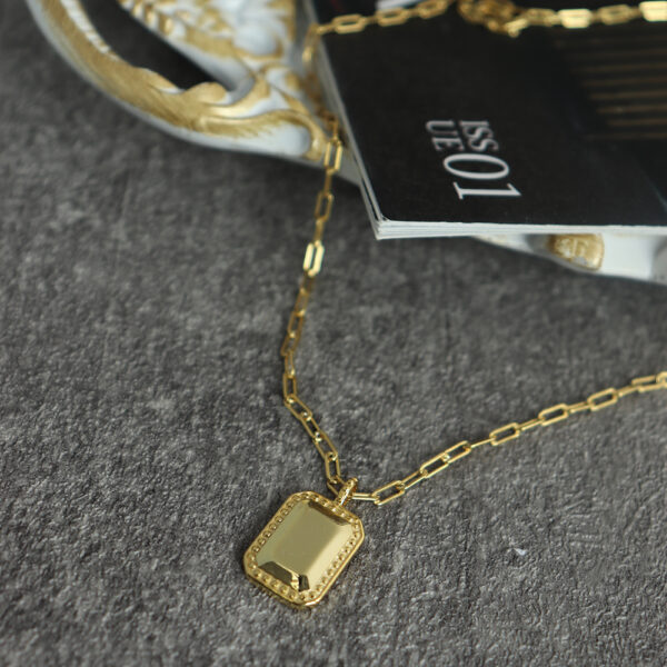 Chris April in stock 18k gold plated 925 Sterling silver cuban link chain square pendant necklace - Image 4