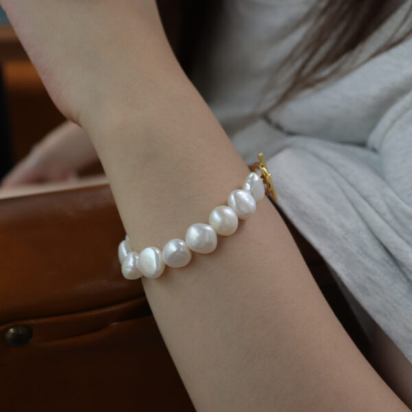 Chris April In stock trendy 925 sterling silver gold plate OT freshwater pearl chain bracelet for women - Image 5