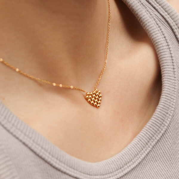 Chris April in stock PVD gold plated 316L stainless steel Minimalist beads heart shape pendant necklace for women - Image 3