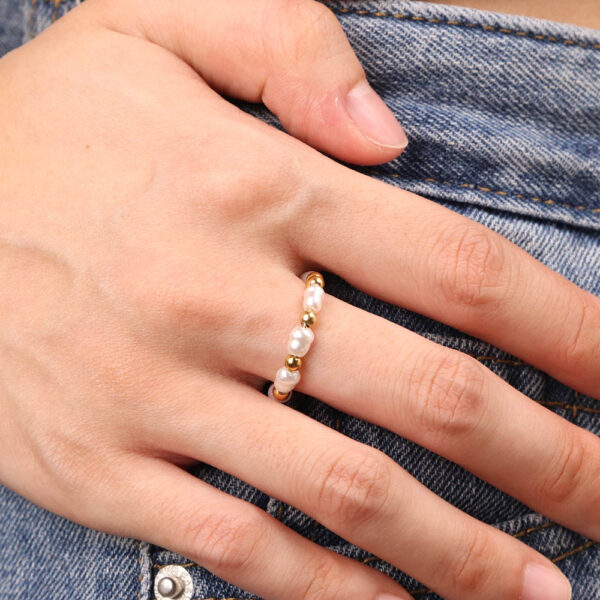 Chris April in stock 316L stainless steel PVD gold plating imitation pearl beads pinky finger ring - Image 3