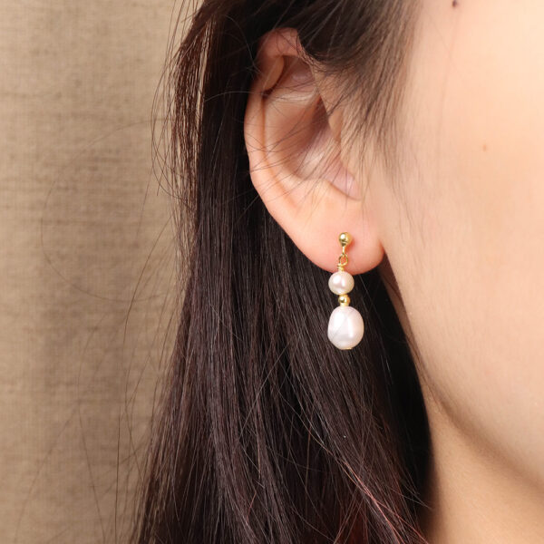 Chris April vintage 925 sterling silver gold plated cultured baroque pearl droop earring - Image 5