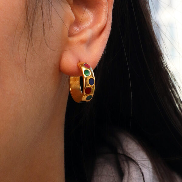 Chris April pvd 18k gold plated stainless steel colorful enamel c shape hoop earring - Image 3