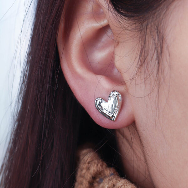 Chris April 925 sterling silver organic bumpy vintage irregular heart statement earrings - Image 5