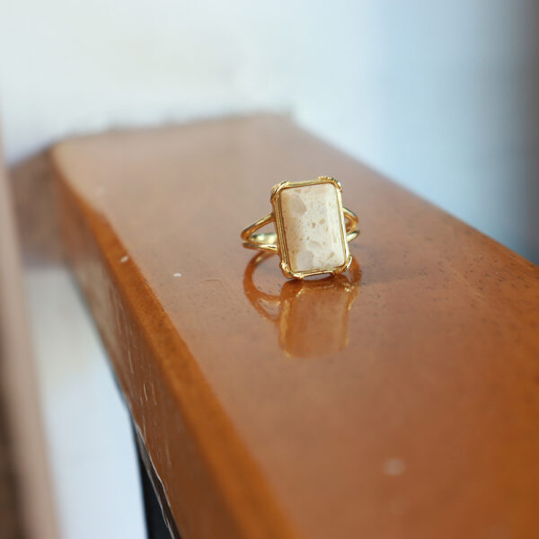 Chris April 925 silver 18k gold plated marble natural stone gold raw gemstone rings - Image 3