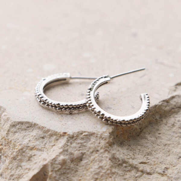 Chris April 925 sterling silver big C shape seed bead hoop earrings - Image 4