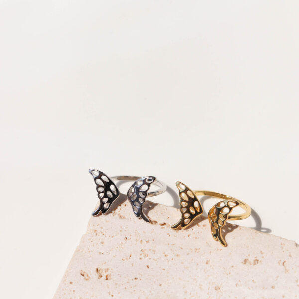 Chris April fashion design 925 sterling silver gold plated butterfly signet ring - Image 4