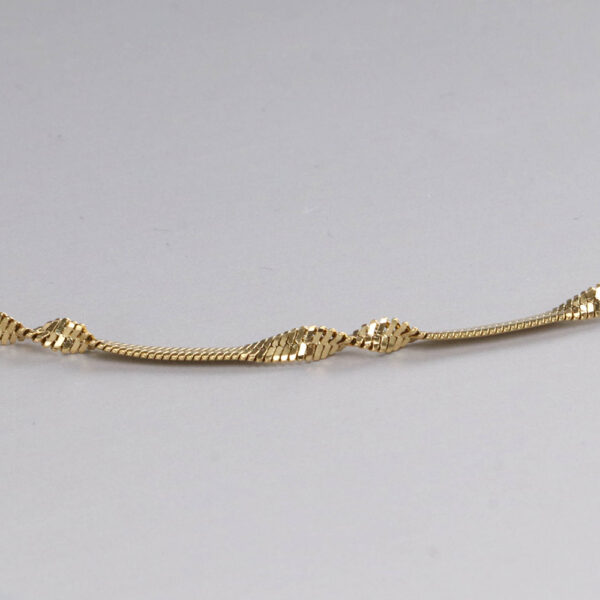 Chris April stackable jewelry 316L stainless steel PVD gold plated herringbone chain twisting thin necklace - Image 6