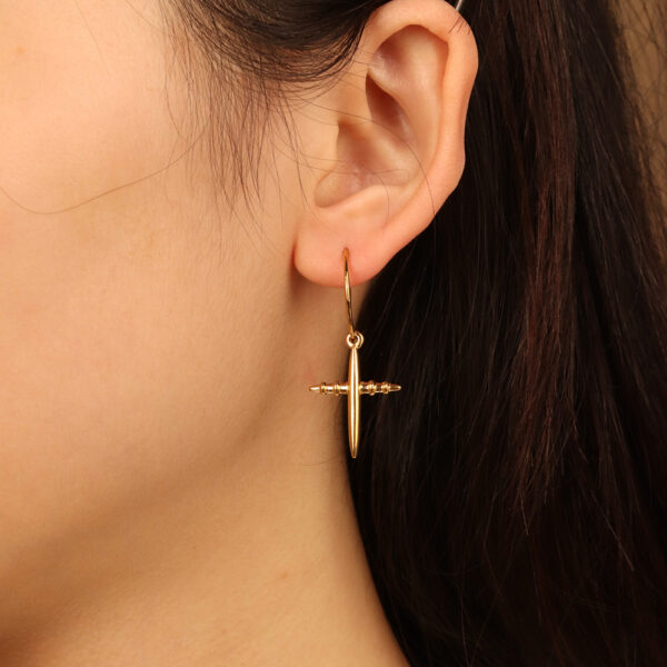 Chris April in stock 316L stainless steel 18k PVD gold plated simple C shape hoop cross drop stud earrings - Image 5