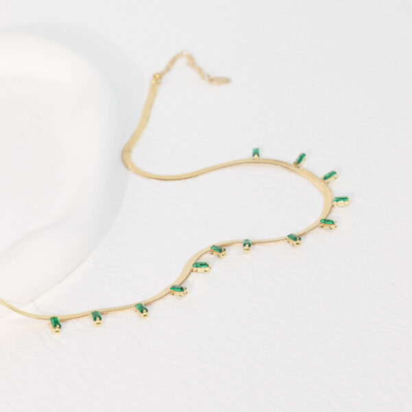 Chris April in stock 316L Stainless steel PVD plated emerald green zircon herringbone chain necklace - Image 4