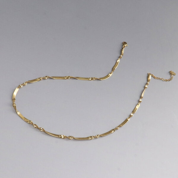 Chris April stackable jewelry 316L stainless steel PVD gold plated herringbone chain twisting thin necklace - Image 4