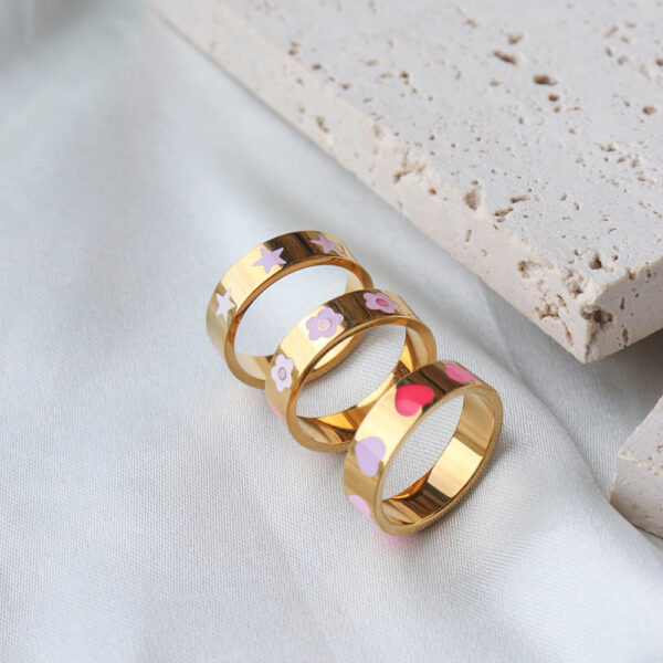 Chris April in stock fashion jewelry PVD gold plated 316L stainless steel minimalist cute color enamels finger ring for women - Image 4